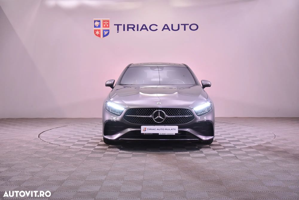 Mercedes-Benz A 220 4MATIC MHEV 8G-DCT Sedan - 8
