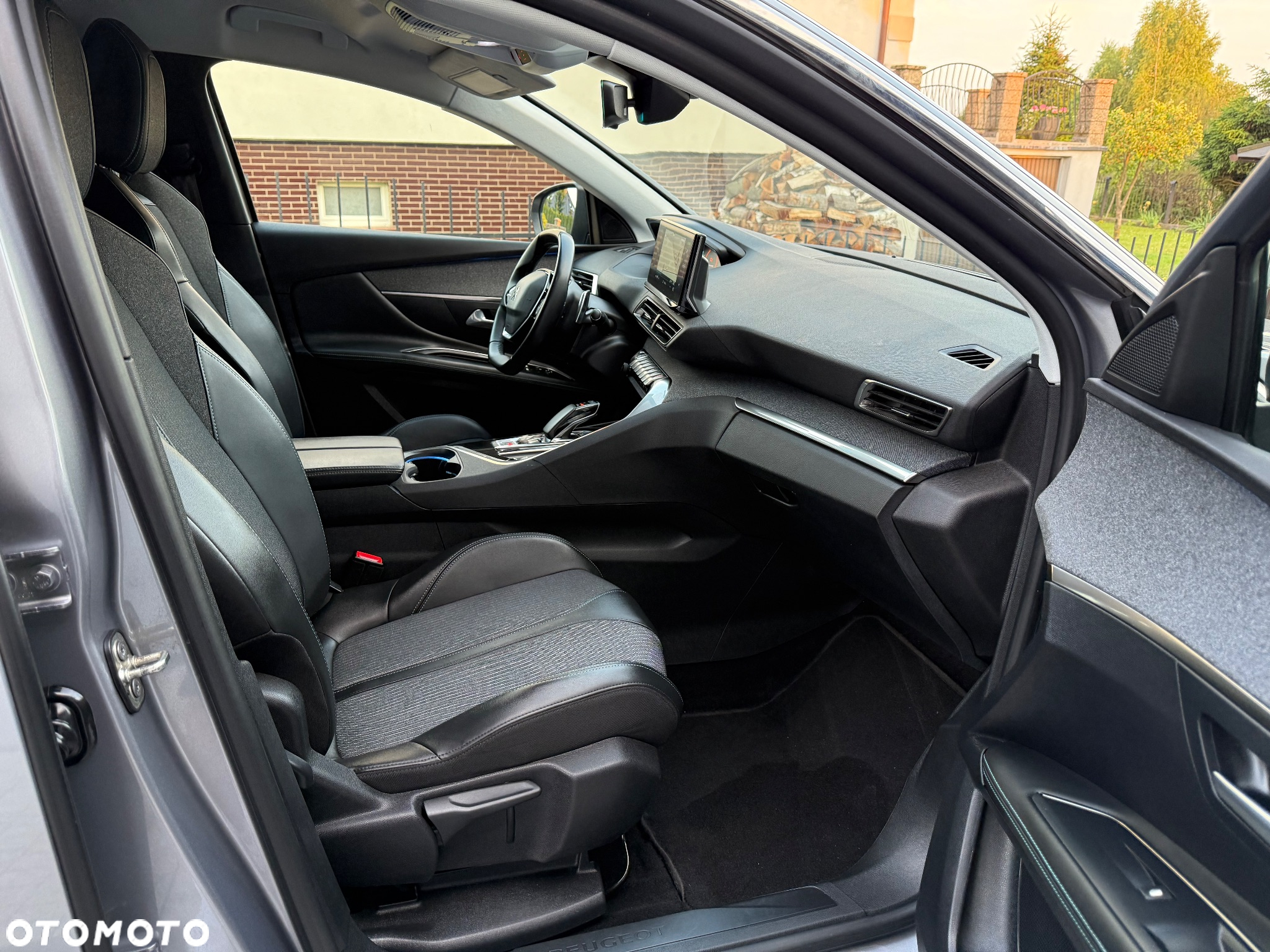Peugeot 3008 Hybrid 225 e-EAT8 Allure Pack - 18