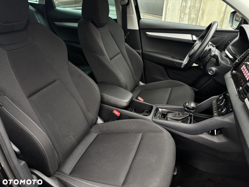 Skoda Karoq 1.5 TSI ACT Selection DSG - 28