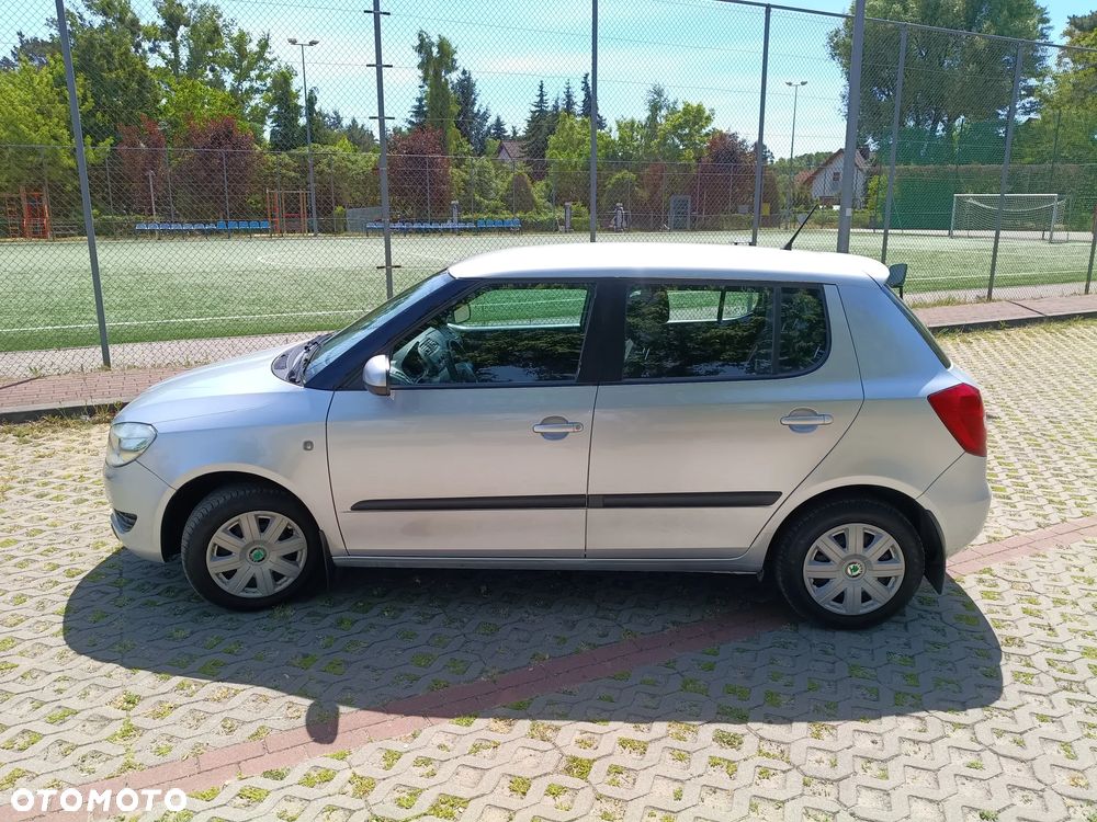 Skoda Fabia 1.2 TSI Active - 8