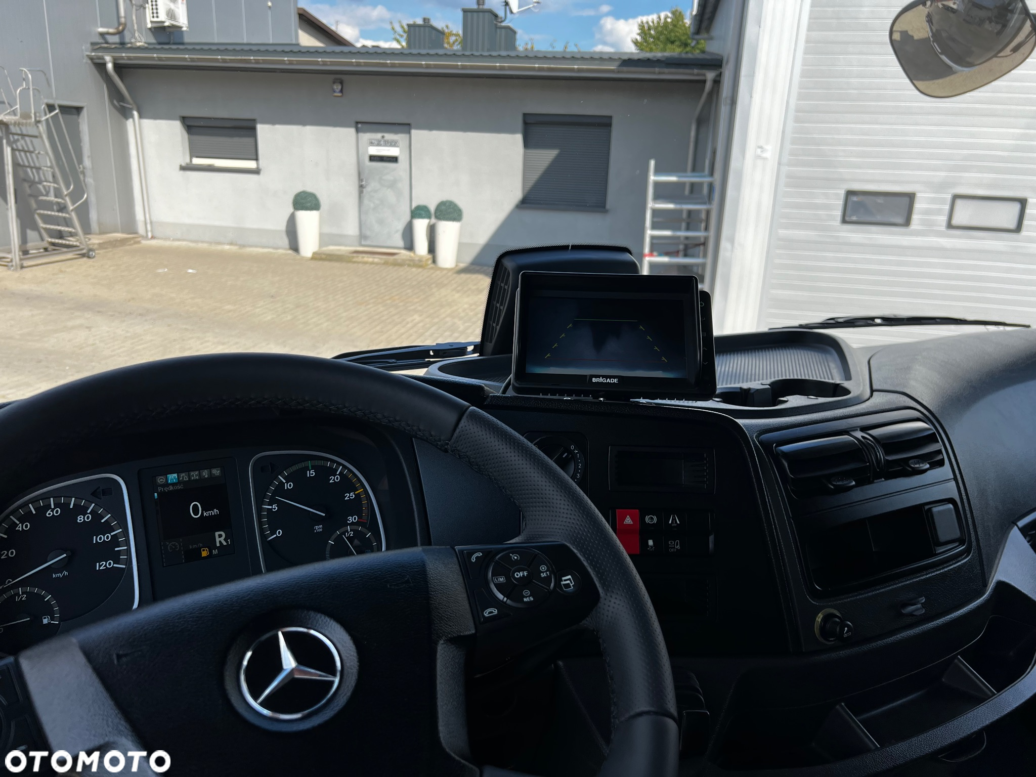 Mercedes-Benz - 29