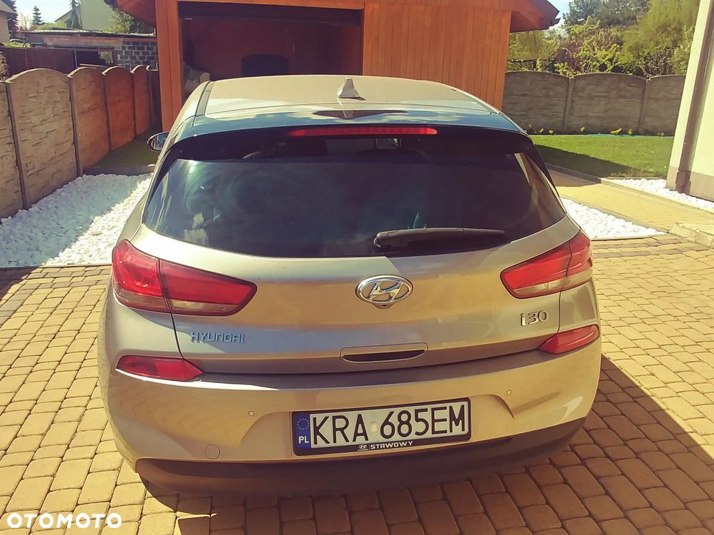 Hyundai i30 1.4 Comfort - 8