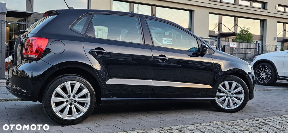 Volkswagen Polo 1.4 Highline - 21