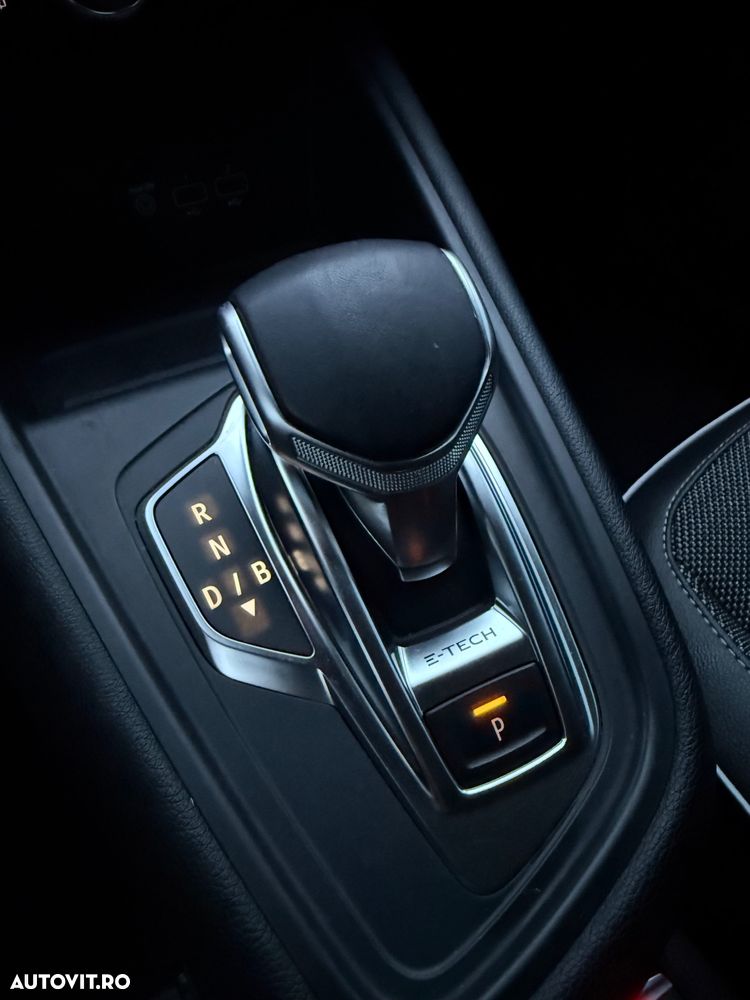 Renault Captur E-TECH 160 INTENS - 31