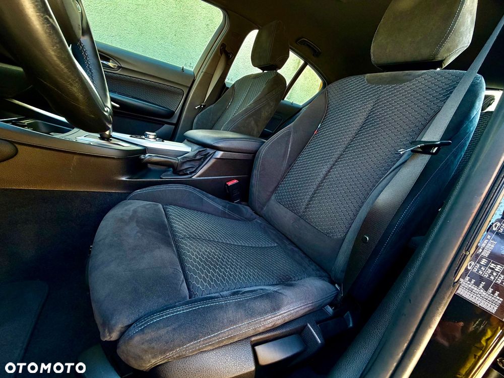 BMW Seria 1 118d Edition M Sport Shadow - 23