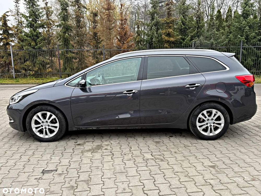 Kia Ceed 1.6 GDI Spirit - 4
