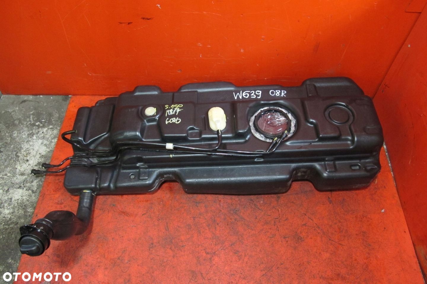 MERCEDES VITO W639 03- VIANO ZBIORNIK PALIWA BAK - 1