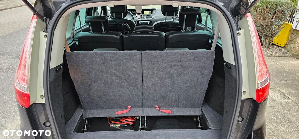 Renault Grand Scenic Gr 1.6 dCi Energy Bose Edition - 9