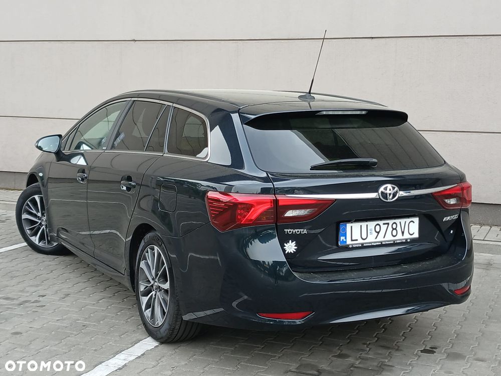 Toyota Avensis Touring Sports 1.8 Edition S+ - 13