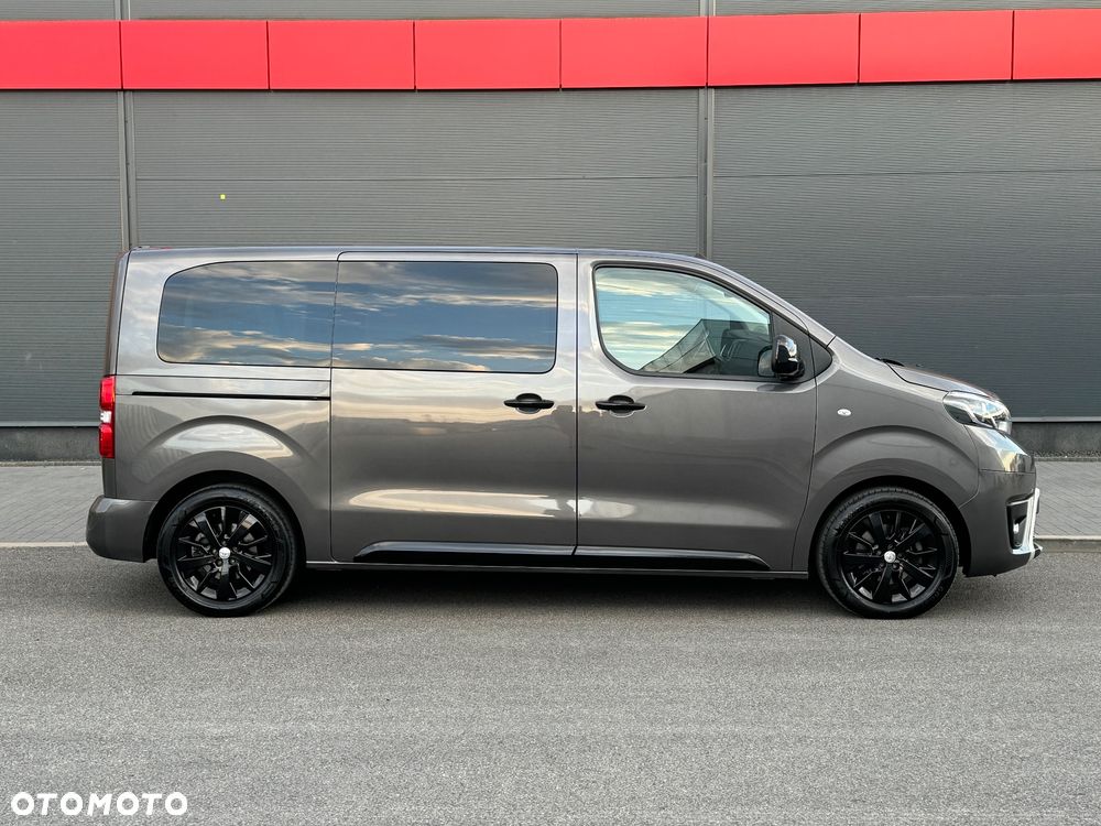 Toyota Proace Verso 2.0 D4-D Medium VIP - 18