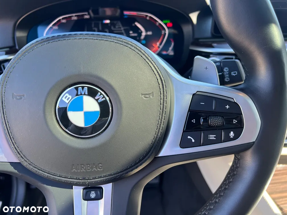 BMW Seria 5 - 11
