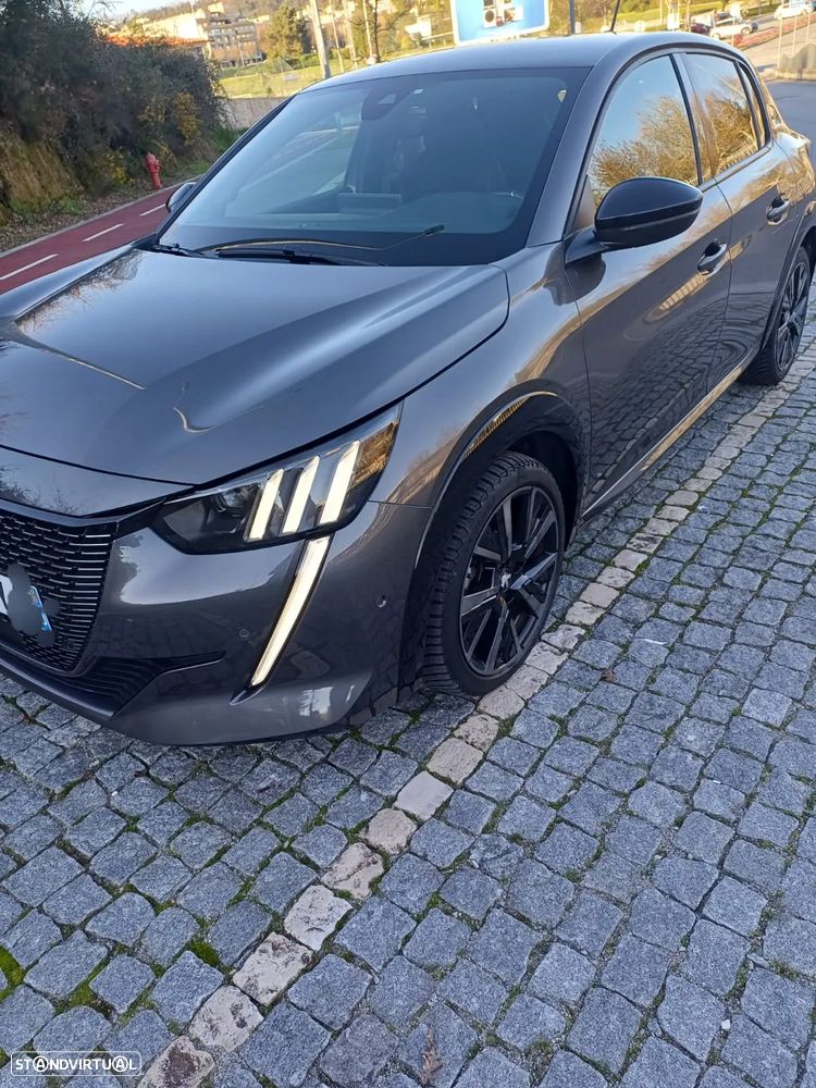 Peugeot 208 1.2 PureTech GT - 3