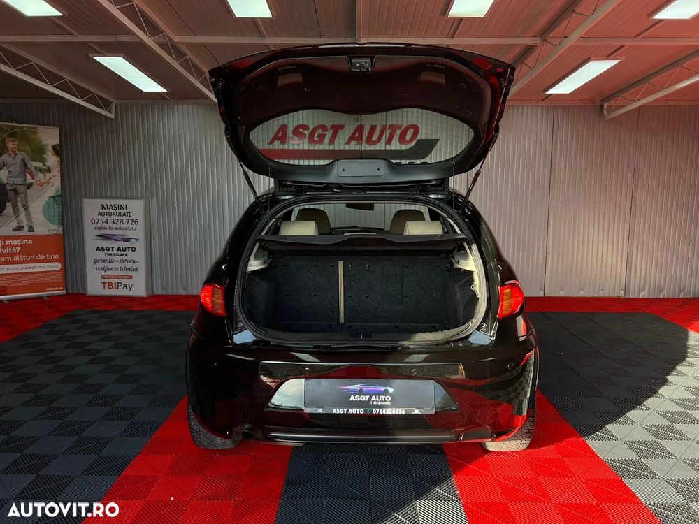 Alfa Romeo 147 - 17