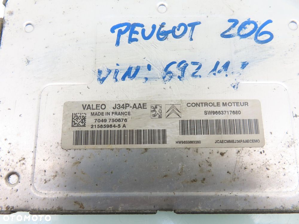 STEROWNIK PEUGEOT 206 1.4 SW9663717680 J34PAAE - 2