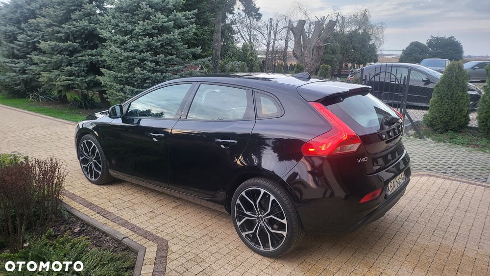Volvo V40 D2 Momentum - 8