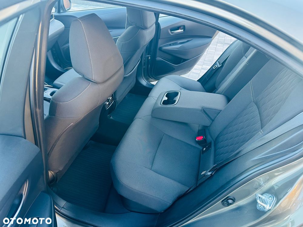 Toyota Corolla 1.8 Hybrid Comfort - 30