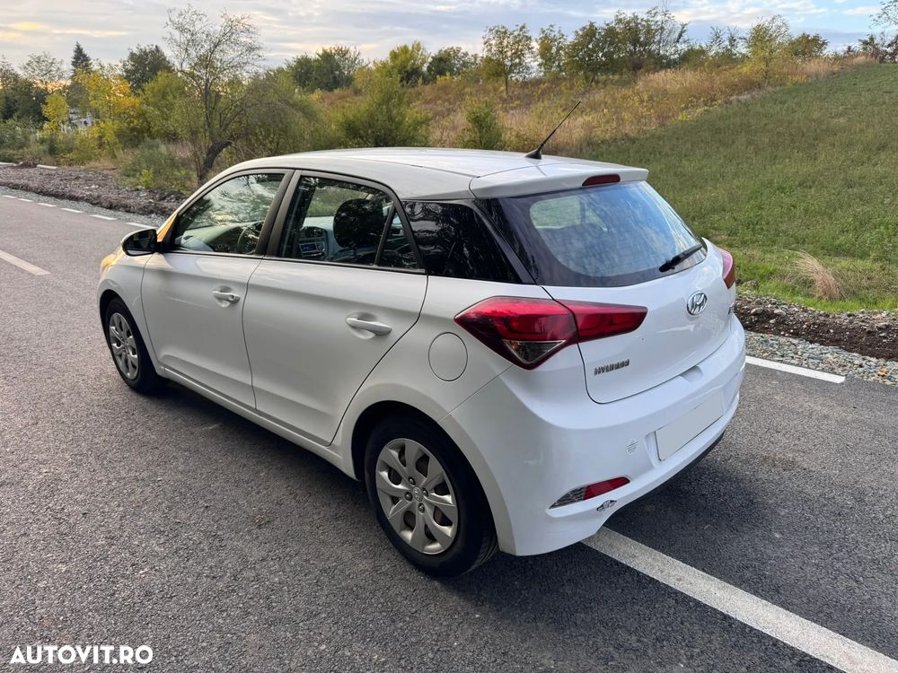Hyundai i20 - 7