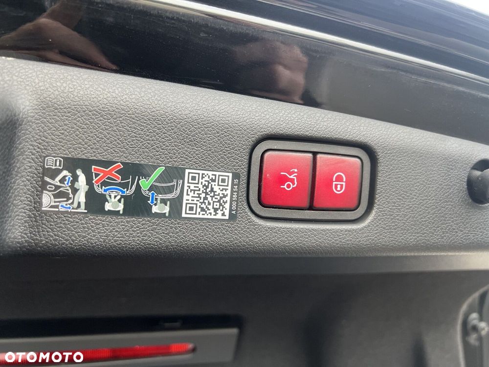 Mercedes-Benz Klasa E - 20