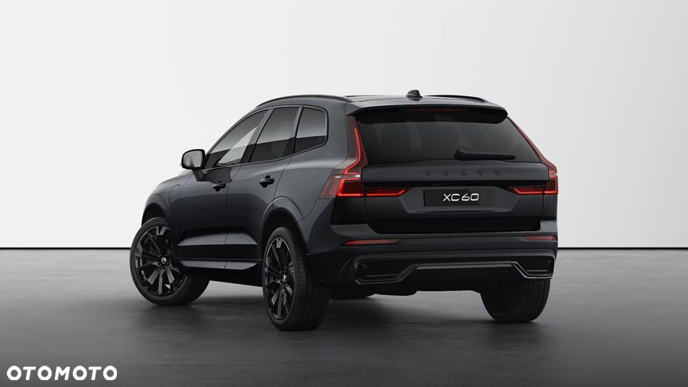 Volvo XC 60 B5 B AWD Plus Black Edition - 11