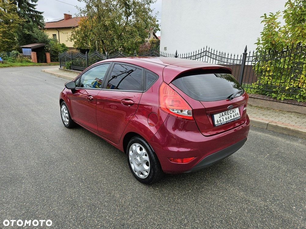 Ford Fiesta - 6