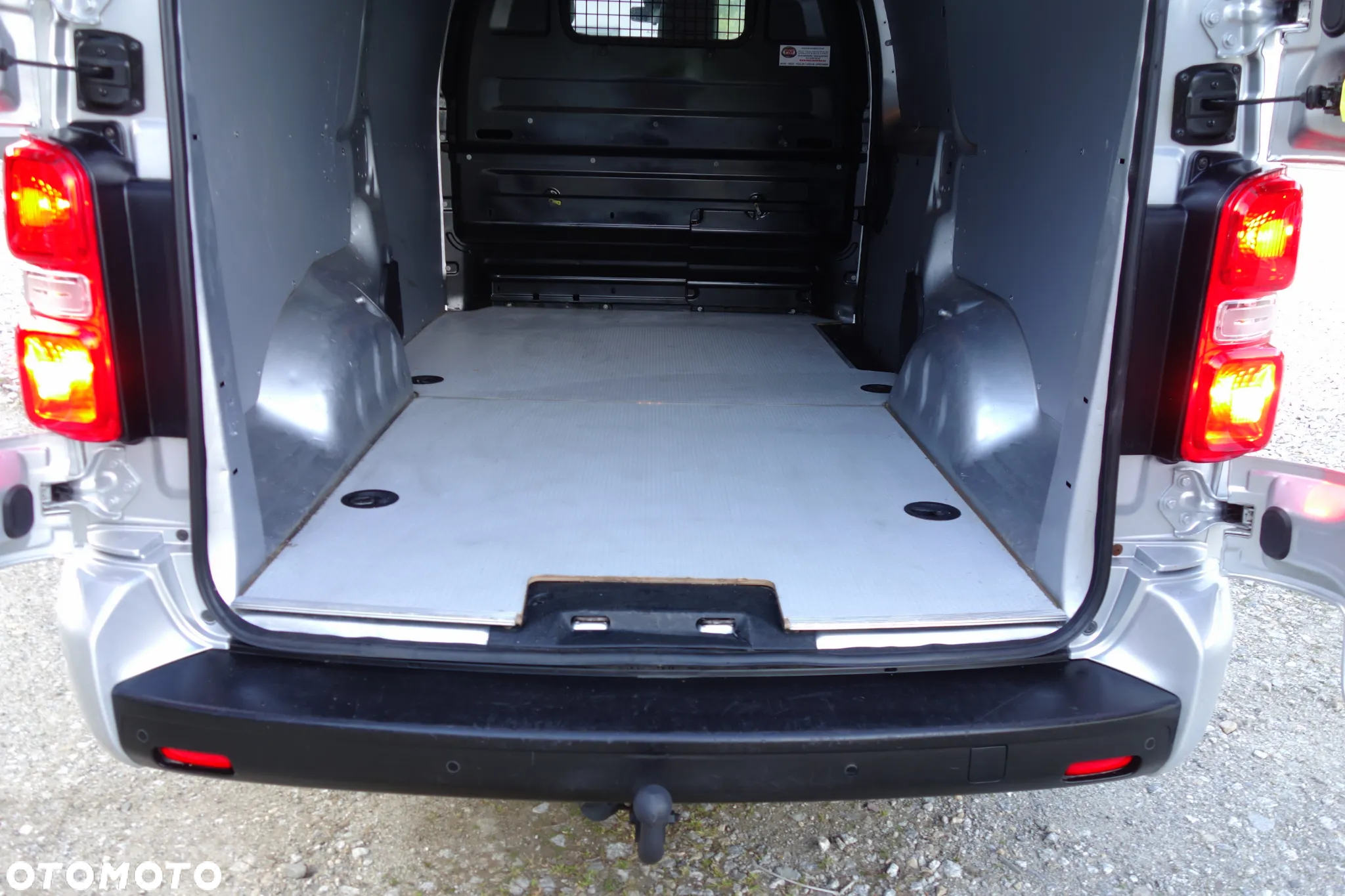 Peugeot Expert 2.0 BlueHdi Long Automat 180 KM Klima Kamera - 12