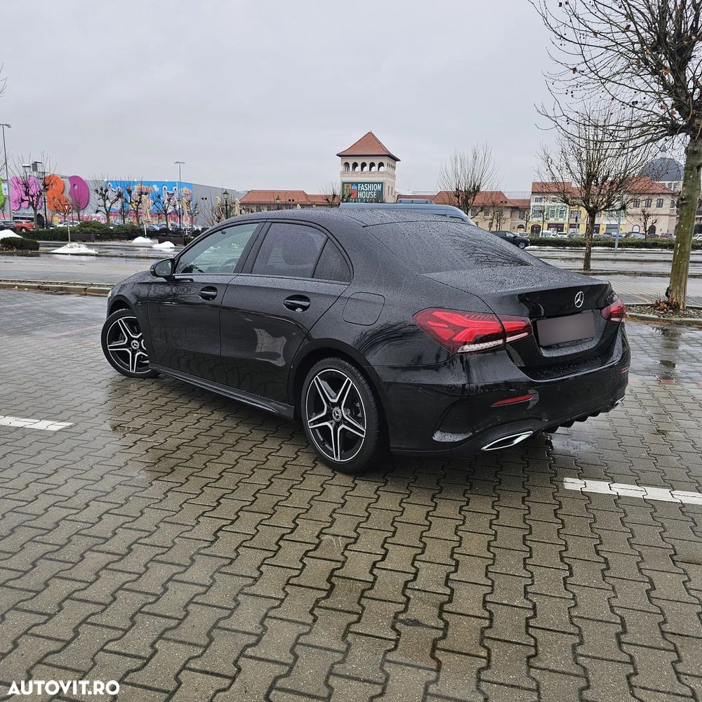 Mercedes-Benz A 180 7G-DCT AMG Line - 5