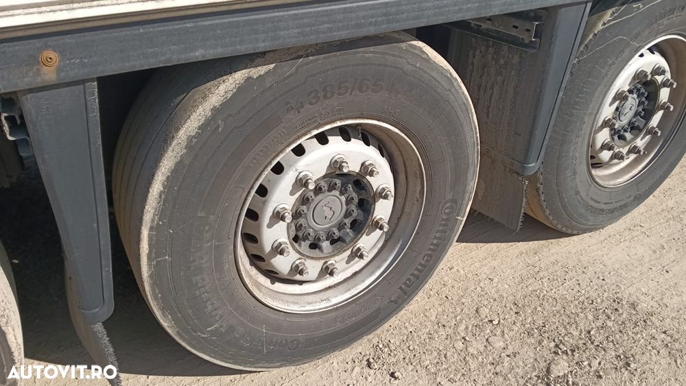 Schmitz Cargobull SCB S3B - 18