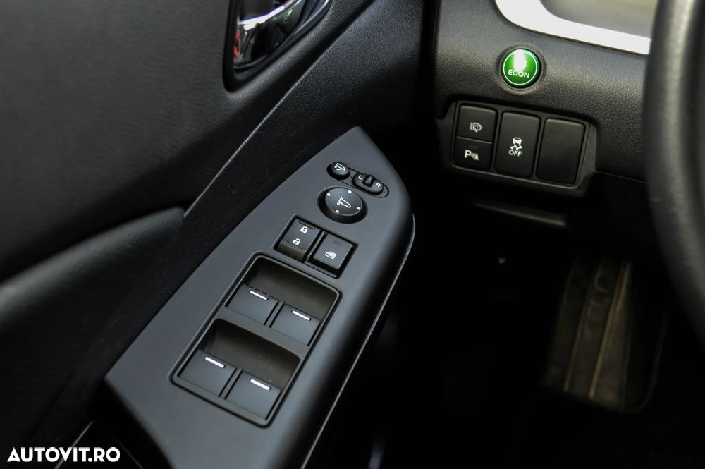 Honda CR-V 1.6i DTEC 2WD Lifestyle - 12