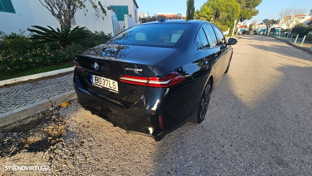 BMW i5 eDrive40 Pack Desportivo M - 38