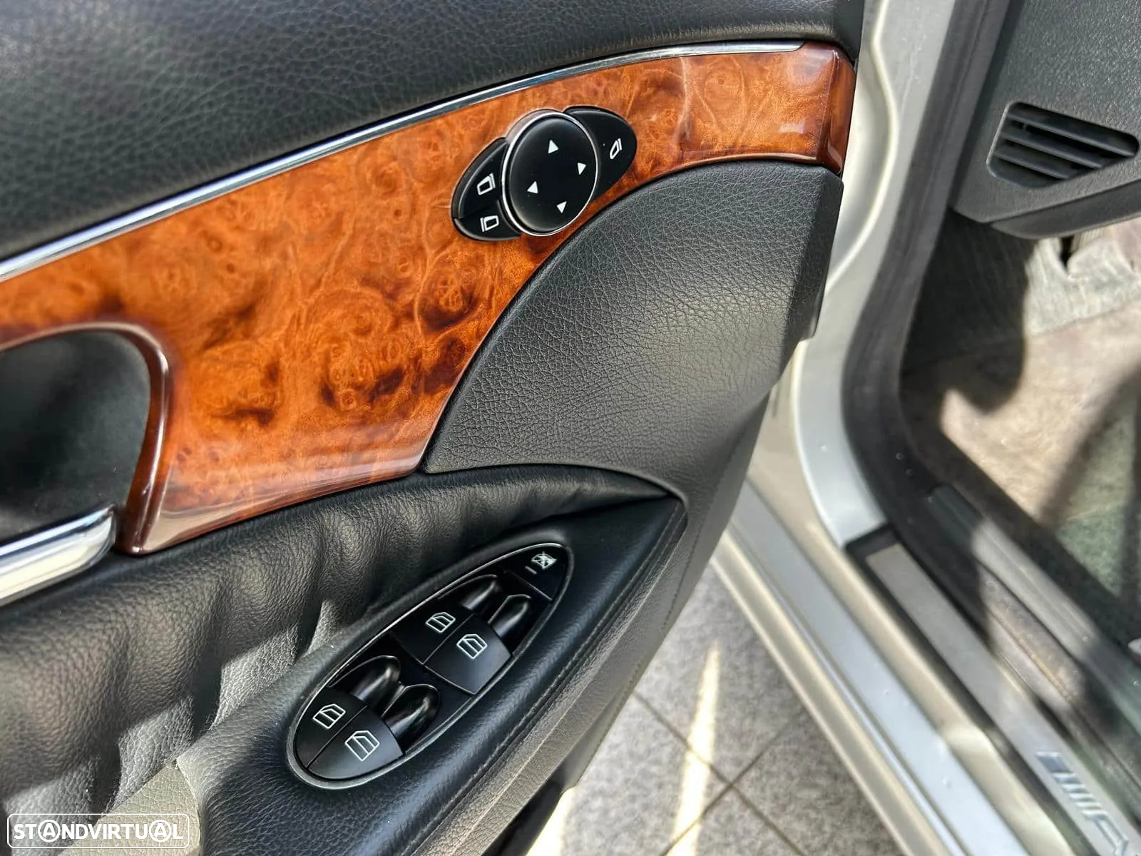 Mercedes-Benz E 270 - 22