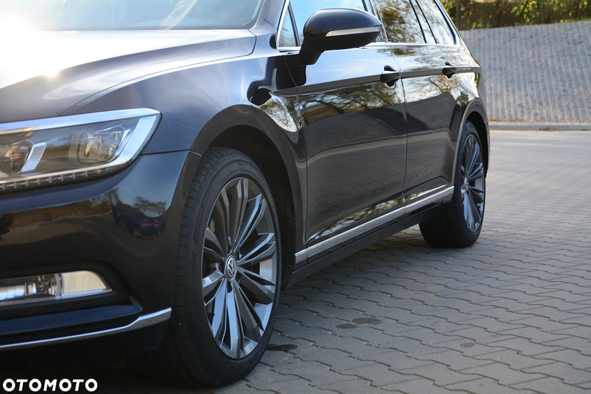 Volkswagen Passat 2.0 TDI BMT Highline - 36