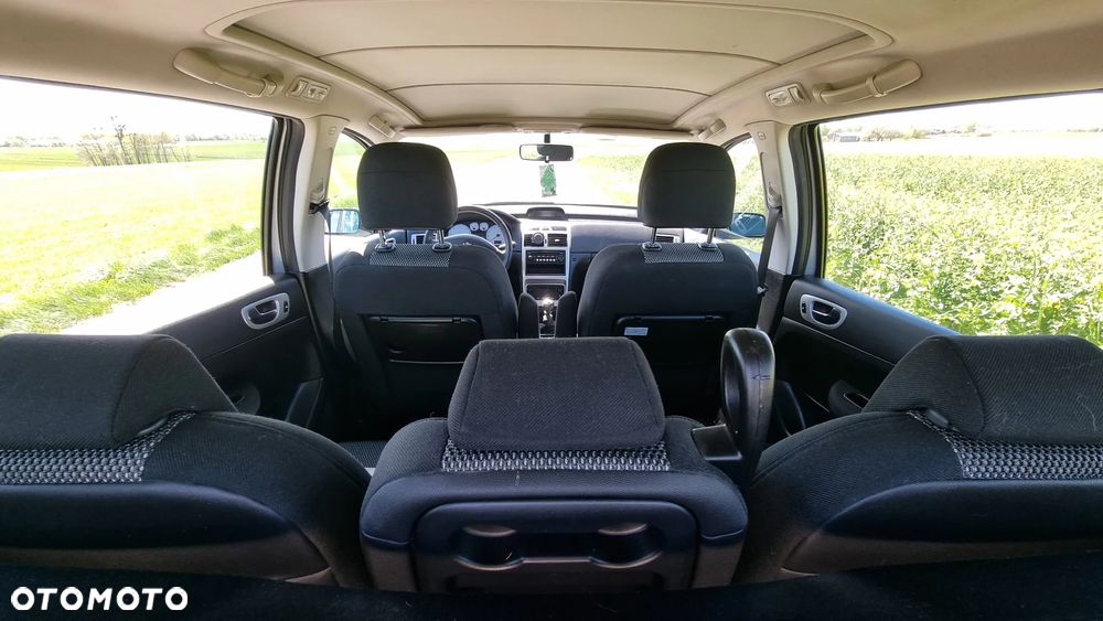 Peugeot 307 HDi SW 135 OXYGO - 11