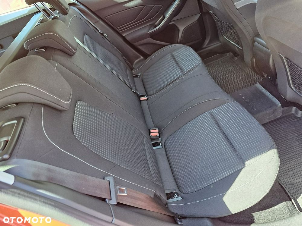 Ford Focus - 10