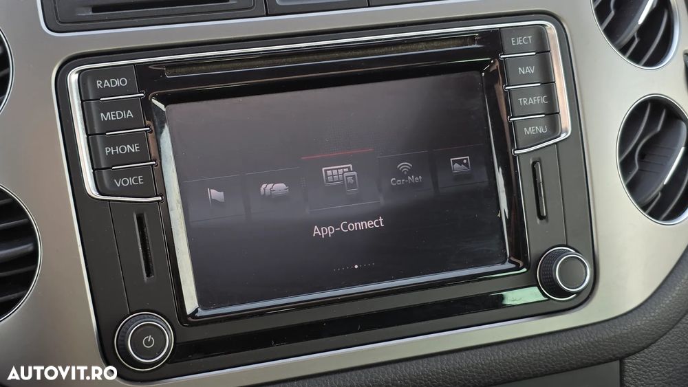 Volkswagen Tiguan 2.0 TDI SCR 4MOTION BlueMotion Technology DSG Lounge Track & Style - 34