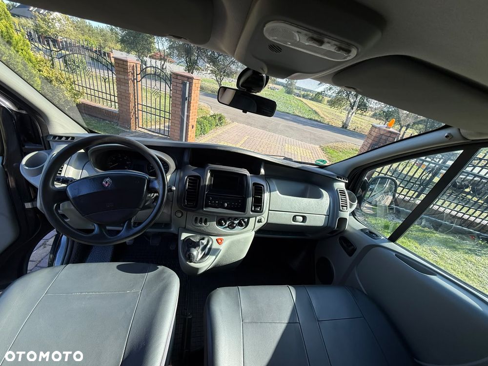Renault Trafic - 8
