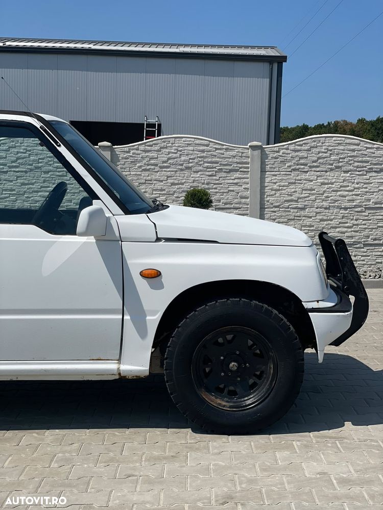 Suzuki Vitara - 8