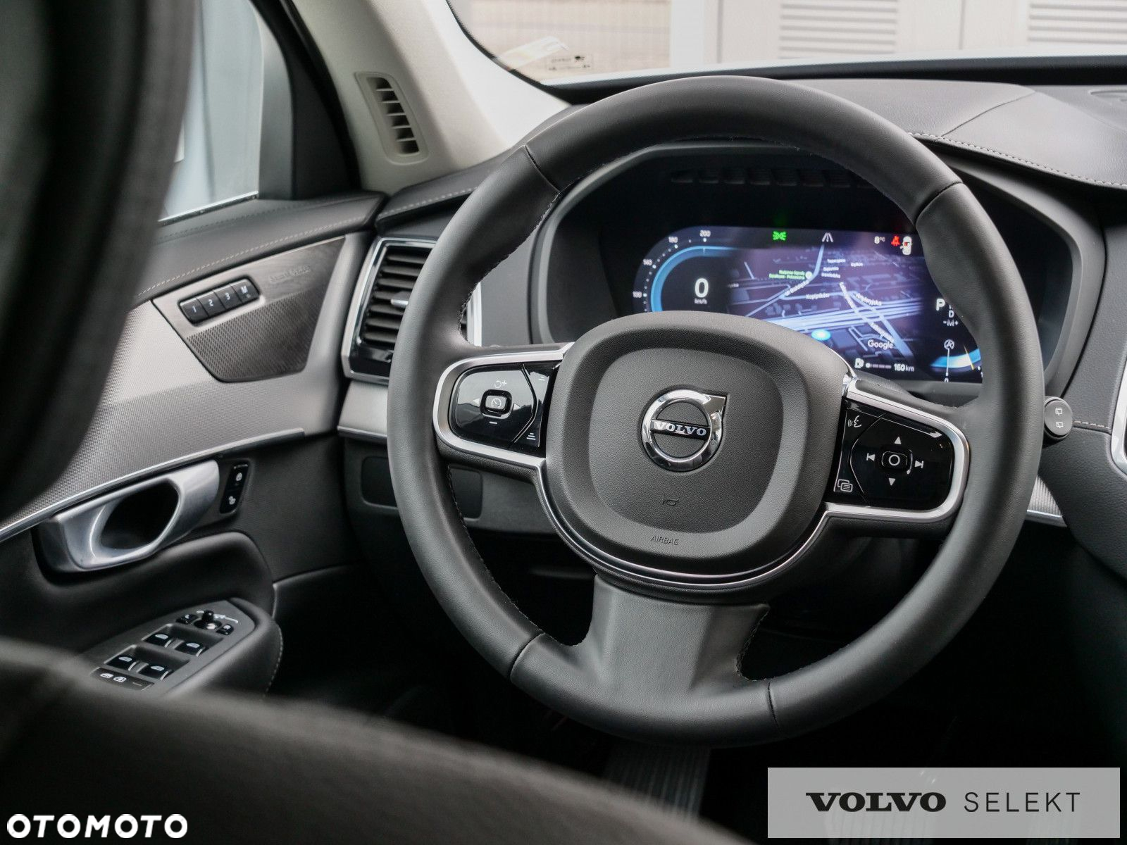 Volvo XC 90 - 22