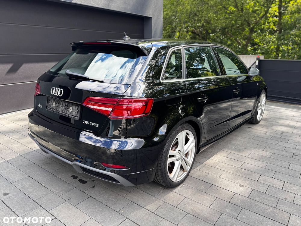 Audi A3 Sportback - 6