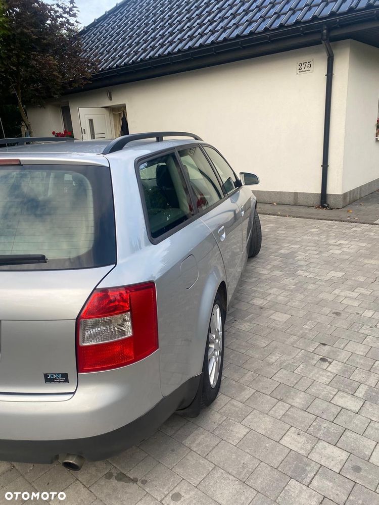 Audi A4 - 4