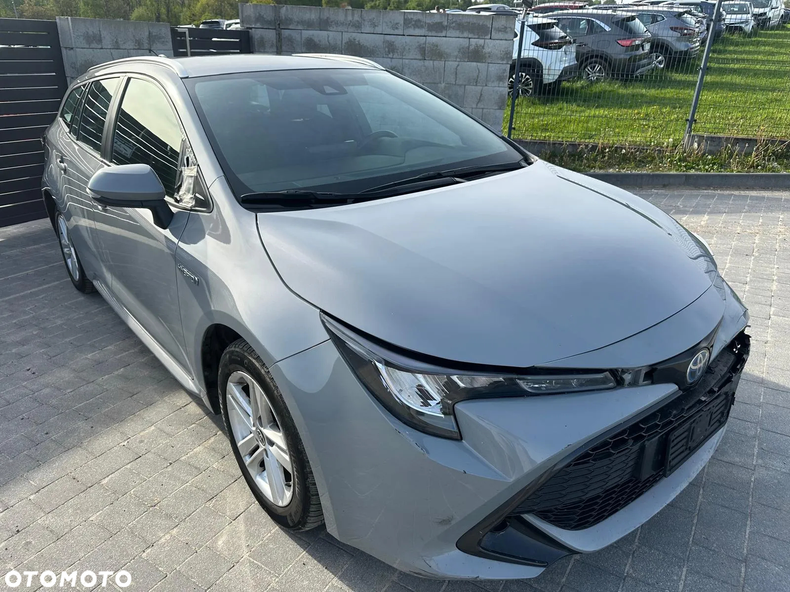 Toyota Corolla 1.8 Hybrid - 3