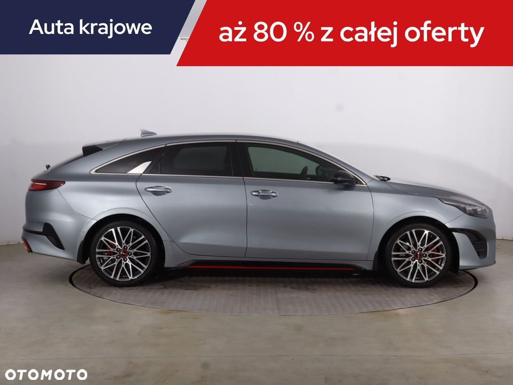 Kia ProCeed - 8