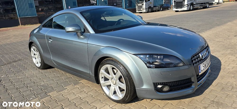 Audi TT Coupé - 1