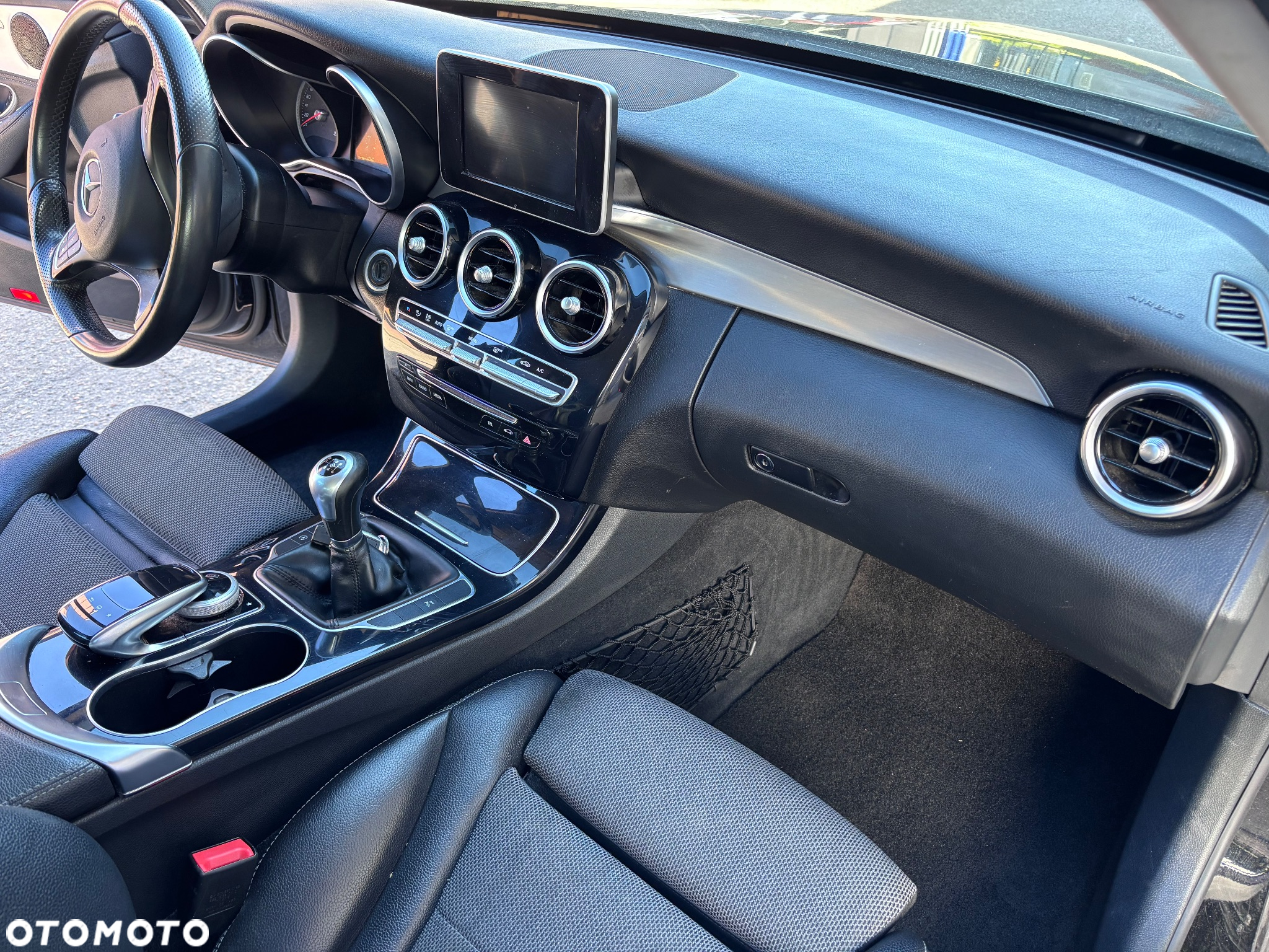 Mercedes-Benz Klasa C 180 (BlueTEC) d T Exclusive - 12