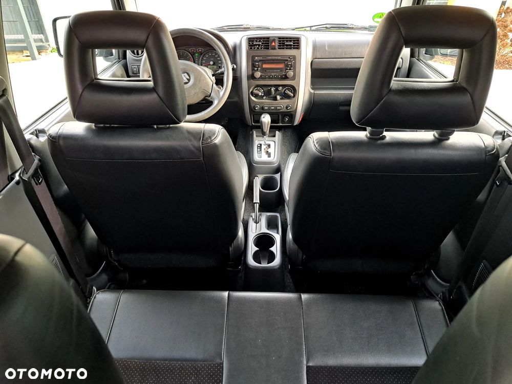 Suzuki Jimny - 10