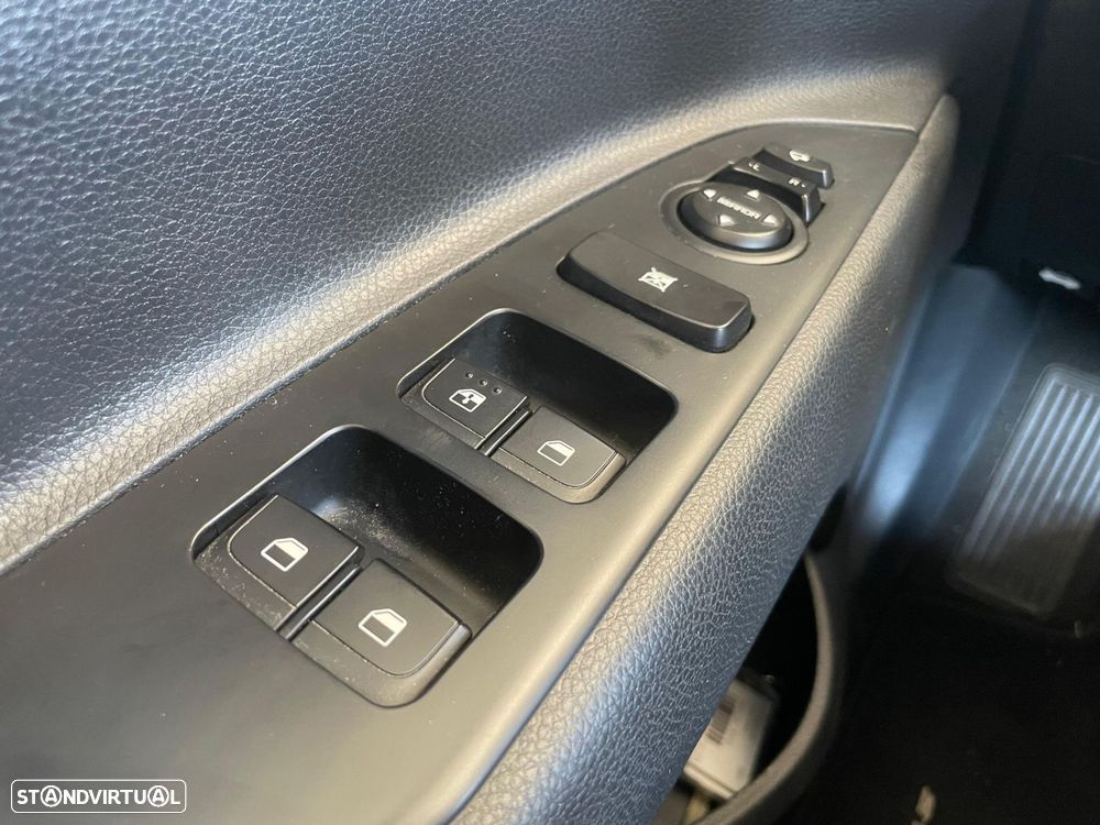 Kia Stonic 1.0 T-GDI Drive - 14