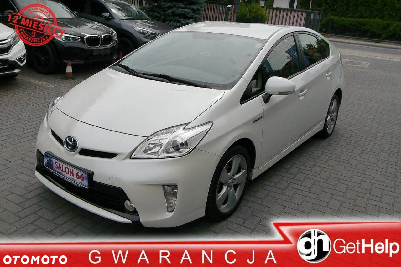 Toyota Prius (Hybrid) Comfort - 2
