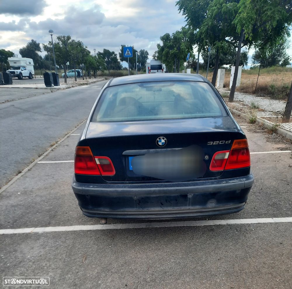 BMW 320 d Touring - 4