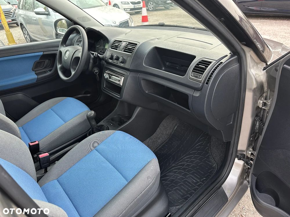 Skoda Fabia - 17