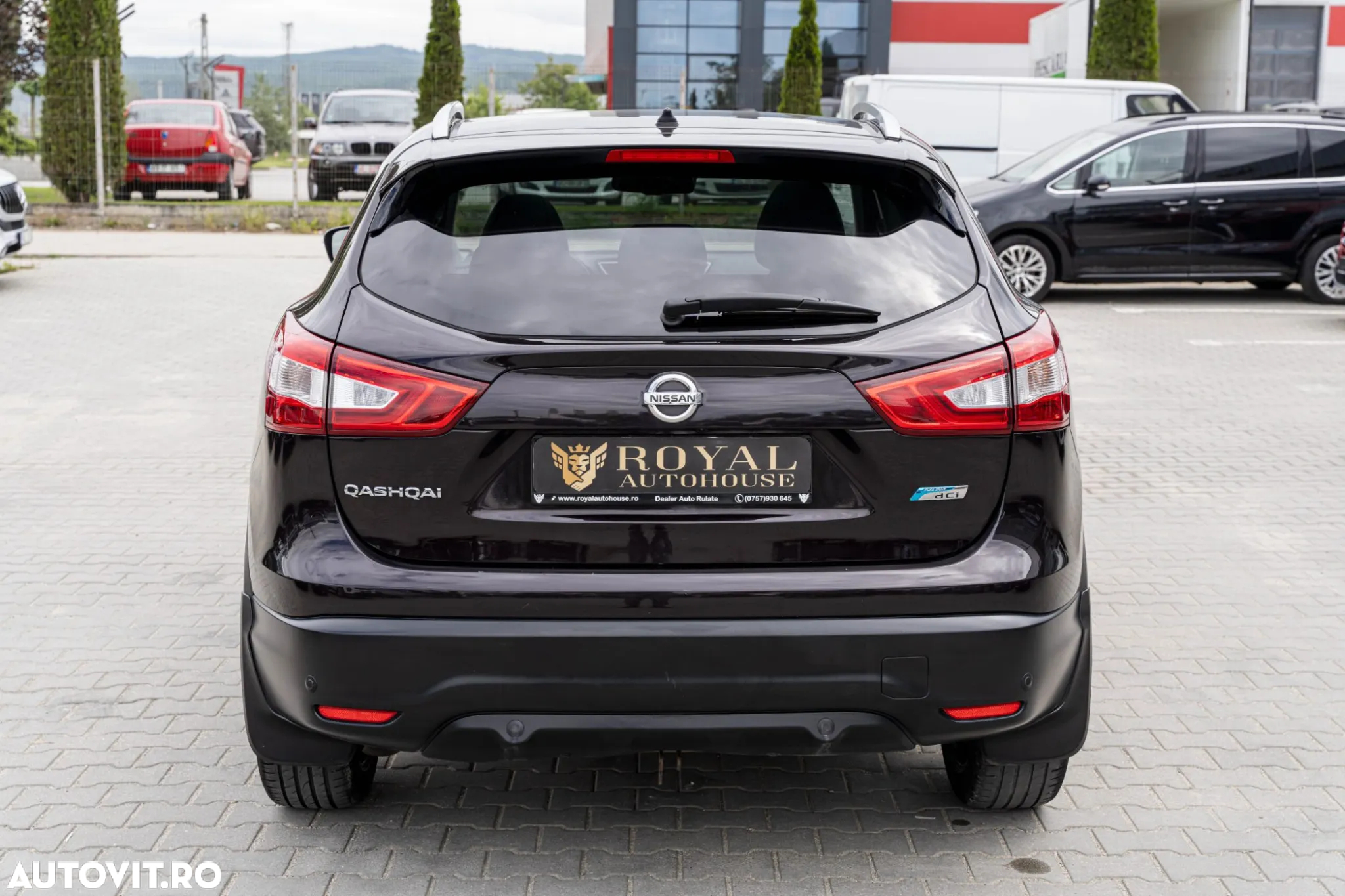 Nissan Qashqai 1.6 DCI TEKNA+ - 10