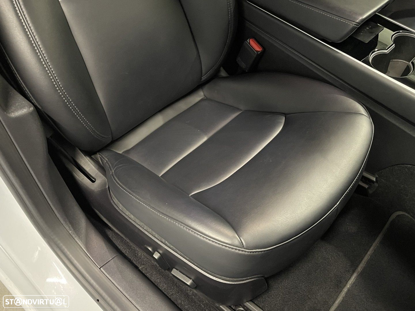 Tesla Model 3 - 43
